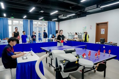 科技賦能全民健身，智慧賽事點亮社區——上海市智能乒乓球賽真新站活力開賽